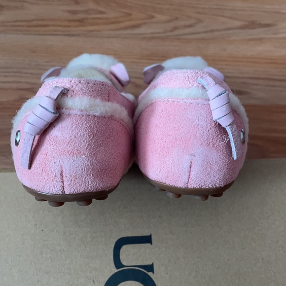 UGG Hailey Moccasin - Picture 6 of 9